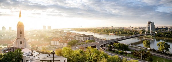A-ROSA Ausblick: Urlaubszeit - Zeit für neue Aussichten Flussreisen Bratislava
