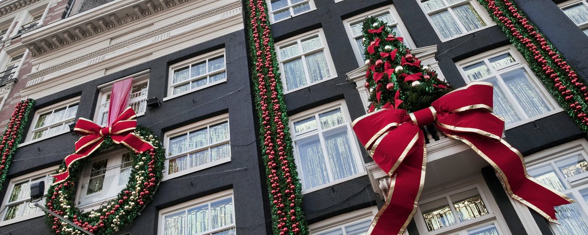 Weihnachtsatmosphäre in den Niederlanden bewundern