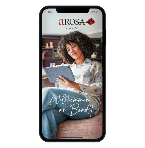 Das Startbild der A-ROSA App mit der Aufschrift "Willkommen an Bord!" auf einem Smartphone.