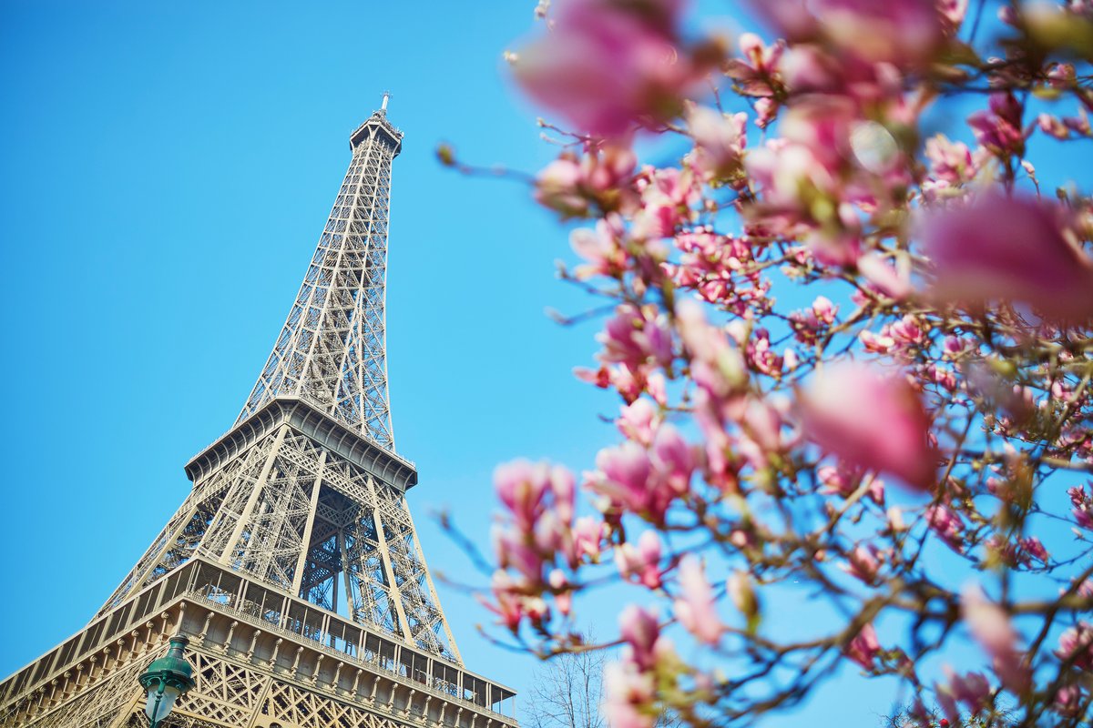 Eiffelturm Paris bei einer Flusskreuzfahrt besichtigen 