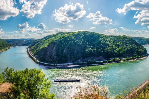 Mittelrheintal, Loreley, Moseltal Die Loreley bei einer Flusskreuzfahrt erleben